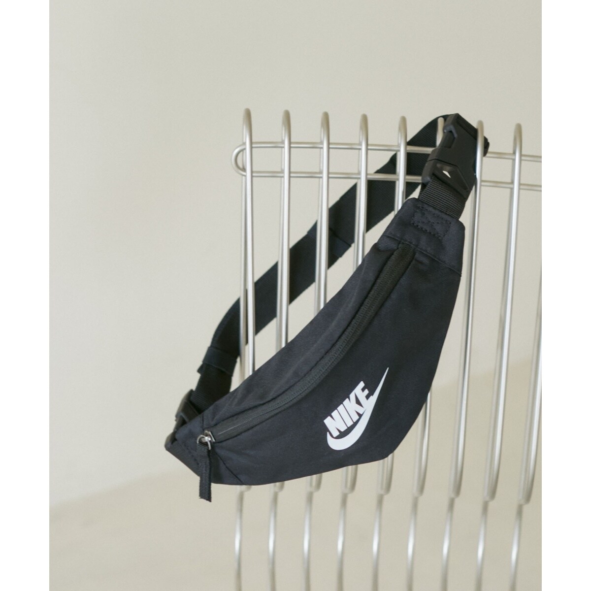 【NIKE】ナイキ ヘリテージ/ウェストバッグ/ウェストポーチ/2WAY NIKE】ナイキ ヘリテージ/ウェストバッグ/ウェストポーチ/2WAY