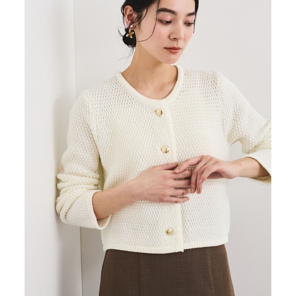 【美品】ノーブル　ツイード風Vカーディガン　金ボタン　ジャケット ツイードライクノーカラー金ボタンニットカーディガン | ビス(VIS