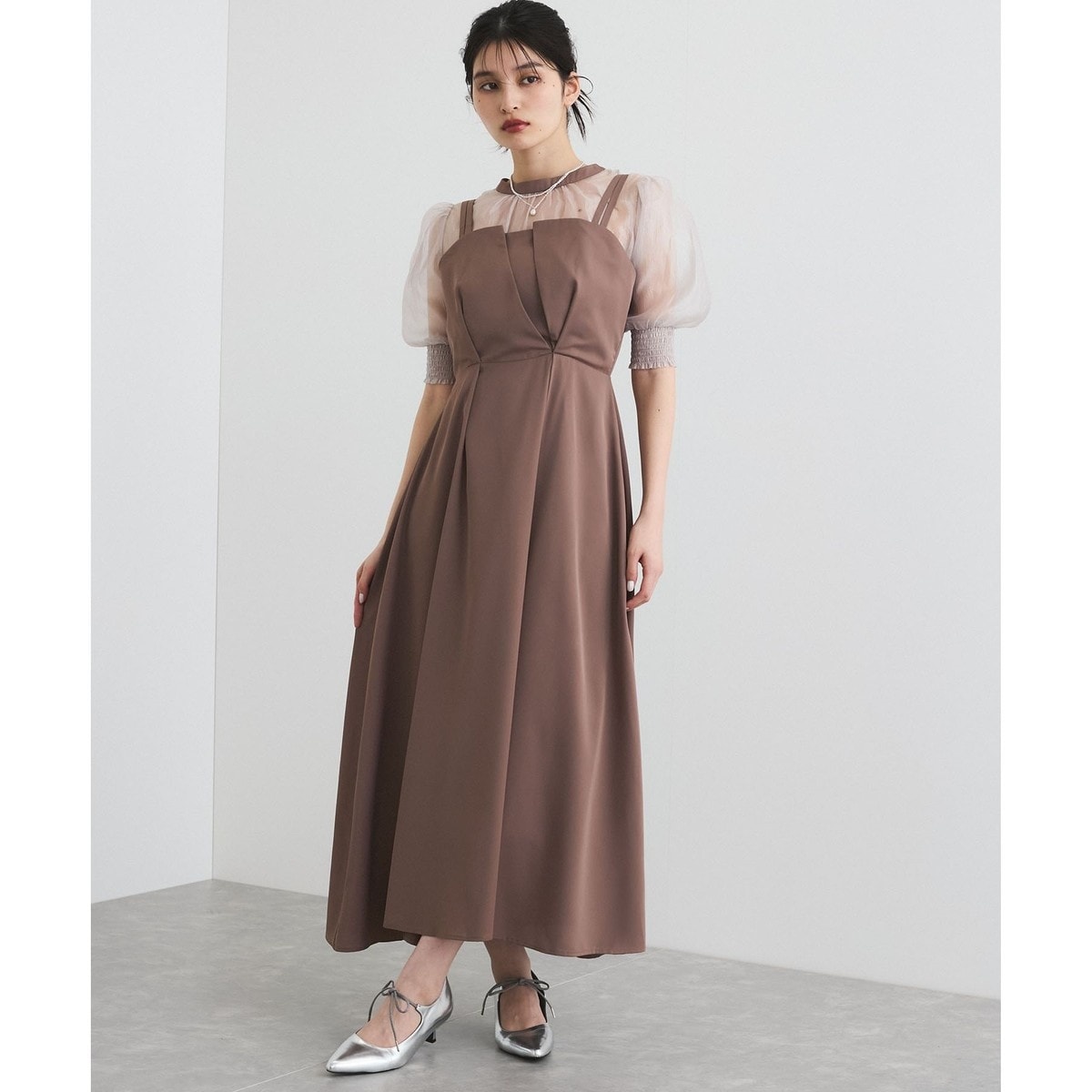 LEJA】配色パイピングレーススパンコール刺繍パフスリーブフレ