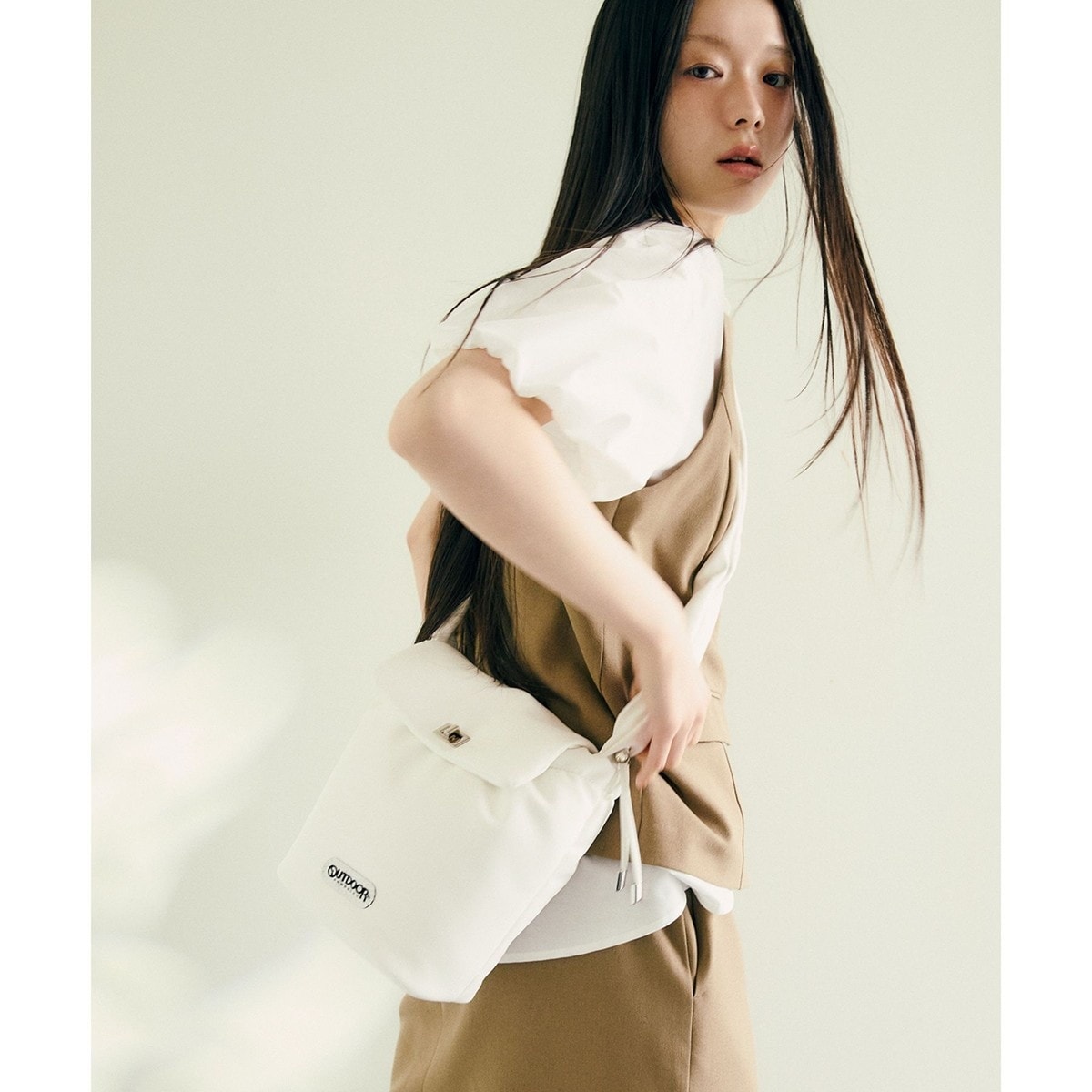 [�}���C]�V�F�ǉ��yOUTDOOR PRODUCTS�zVIS�ʒ��h���X�g�~�j�V�����_�[�o�b�O/�r�X�iVIS�j �I�t�z���C�g(15)