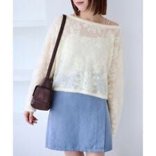 フラワーモチーフフェザーシアーニット