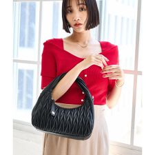 【2WAY】ねじりハンドルキルティングバッグ