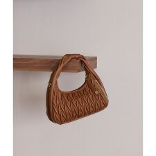 ビス(VIS)の【2WAY】ねじりハンドルキルティングバッグ