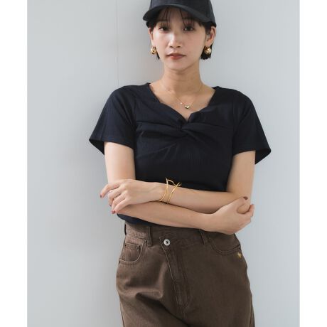 [^ԁFBVM65030]2025H~POINTEtgɃcCXgh[v{Jbg\[BE؂₩Ȉۂ̋NXfUC䂫AfReCꂢɂ݂Ă܂BElbNĈ͔XNGAlbNBEXgb`̃ufނ̓CM[uō׌ocOByfUCEVGbgzRpNgȃTCYLCڂɌĂJbg\[BfނuȂ̂ŋCɂȂ̂̃CEȂƂꂵ|CgBlWʒu߂Ȃ̂ŃCX^CrɁB璅āAHɓ΃WPbgCɎgĂfUC|Cg؂₩ɌĂ܂Byfށz@ׂȃCM[ufށByJ[zx[VbNȃubNA_炩Ȉۂ̃ItzCgAHŏɉołuE3FBy߂̃X^COzlC̔easyV[Y(i:BVC65100EBVS65100)ƂQłBpcX^Cɂ̓xgŃV[vɒ悭Â}ĒȂ̂IXXB}[ChXJ[gɂ킹₷CX^CłX^CAbvB-----------------------------nFȂ򊴁FȂFȂLkF萶ňFG߁FtAāAH-----------------------------yfpTCYzfgF165cmApTCYFF摜̏i̓TvłB ۂ̏iƎdlAHATCY኱قȂꍇ܂B摜ɂĂ͎ۂ̐FƈقȂꍇ܂BF͐nAbv摜mFB