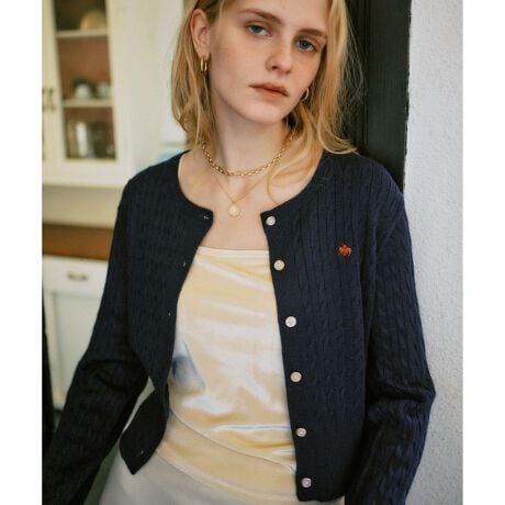 [^ԁFBVK75150]y2025 Autumn/Winterzy25AWzPOINTẼjbgȂ̂ŃOV[Yłyݒ܂BEH~炵d̂鉏t|CgBEJ[fBKƂĂgbvXƂĂTCYByfUCEVGbgz炵悤ARpNgȃVGbgŃnCQ[W̃~jP[u̕Ғnɂ܂ByHDɂ{^߂ăgbvXƂĂ閜\ACełBɓꂽPOLO BCS̃ShJ|CgɂȂ܂B̃LƂ{^R[fBl[g̃ANZgɁB`R[(06):xAhJƂȂAJ[ƎhJقȂ܂Byfށzقǂ悢ŔG̗ǂjbgfށBJ[ɂđgEقȂ܂B`R[(06):|GXe 90% iC 10%̑̃J[:AN 90% iC 10%yJ[zے̃`R[O[ACgO[A_[NuEAlCr[ATbNXAVF̃bh܂6FWJB`R[(06):WEBJ[y߂̃X^COz1ŃgbvXƂĒp̂߂łAV[Y̓VcƃC[hX^CO߂łBfj킹͂AO{^߂1ƂĒpAWPbgHDAXbNXV[gpcAXJ[g킹gbhX^C߁B-----------------------------nFȂ򊴁FȂFȂLkFȂ|PbgFȂ{^FiJjňFʋG߁FtAHA~-----------------------------yfpTCYzڍ׉摜fg:165cm pTCY:F`R[(06)́AWEBX܌̏iłBX܂ł̔̔͂Ă܂B摜̏i̓TvłBۂ̏iƎdlAHATCY኱قȂꍇ܂B摜ɂĂ͎ۂ̐FƈقȂꍇ܂BF͐nAbv摜mFB