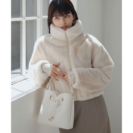 [^ԁFBVL45090]2025H~POINTEX^hJ[ɂA낷Ƒ傫ڂ̋܂ɂȂu]łBEƂv[hCNt@[̃uEƏ_炩ȃrbgt@[CN2ނIׂBEu[`tBEt@Xi[ŃLbƃ|CgByfUCEVGbgzfC[Ɏg₷悢ŁAoX悭dグĂ܂Bۂ݂тт̓Iȃ{fB⑳ɂȂ悤ɂ܂BX^hJ[͂낷ƃrbNJ[ɂȂ悤ɎdグĂ܂ByfށzӂӂfނH~̃[h܂t@[u]łBAȎƁAiȃcƃ{[łBLi(16):rbgCNt@[uE(22):v[hCNt@[yJ[zLiAuE2FWJBu[`̃J[قȂ܂BLi(16):S[h̃n[guE(22):Vo[̃n[gy߂̃X^COzAC̃VGbg𐶂āA~j{gƍ킹ăR[gC̃X^CO߁BOu[cȂǍ킹ď炵ȂĒłB-----------------------------nF򊴁FȂFȂLkFȂ|PbgF{^FȂňF肻̑dlFɃSG߁FHA~-----------------------------yfpTCYzfgF164cm pTCYFFڍ׉摜fgF161cm pTCYFF摜̏i̓TvłB ۂ̏iƎdlAHATCY኱قȂꍇ܂B摜ɂĂ͎ۂ̐FƈقȂꍇ܂BF͐nAbv摜mFB