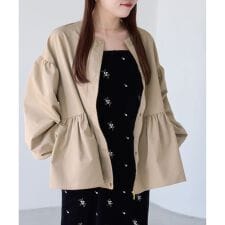 ビス(VIS)の【WEB限定】バルーンスリーブペプラムブルゾン