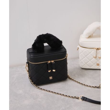 [^ԁFBVX45150]2025H~POINTEt@Xi[ŎOłt@[nhłӂӂɃJX^}CYł悤ɂȂ܂BEtĂ̓t@[OāAnh̋邱ƂōAbv܂BEV_[Ŏ΂ߊ|ɃnhזȂƊ́Anhォ牟ŃRpNgɏoႢ܂Bit@[nhOjEV_[͎O\2WAYdlB`F[ŉؚoAɂ镔ɂ邱ƂŐH݂yĂ܂B߂ô|CgIẼ|Pbg͑OɂĂA΂ߊ|Ԃł|Pbg̒gł邾o₷悤ɍHv܂BErEtłByfUCEVGbǵ̖zӂӂ̃t@[nh(O\)ANZgɂȂAV[Y[h߂fUCBS[h̋iȈۂŁAʂvXĂ܂BRpNgȂojeB^̗̓IȃVGbgŁA[́ByfށzubNEItzCg͍vɃLeBO{܂BcC[h̓ubNƃzCg̕ҒnɋAiȃLbƊ܂BiLeBO͖jyJ[zubNAzCg̒PF2FƁAubNx[X̃cC[h3FWJBubN(01):ubÑLeBOItzCg(15):ItzCg̃LeBȎ(99):NVJȃcC[hfށy߂̃X^COzWPbg`FX^[R[gƍ킹ăNVJȑlR[fɁBcC[h̓mg[X^C̃ANZgɂBjbgstAXJ[gƍ킹ƁAtF~jȈۂ^Ă܂BItzCǵAWFR[f~̃zCgR[fɉfACełBfj{Vvjbg̃JWAX^CɃvXƁAgĥ邫ꂢ߃JWAɁBH~AE^[(t@[R[g_E)Ƃ̑ǂAV[YƂĎ邾ŏ{ȈۂɁB-----------------------------|Pbg̐F~2~jzFZiPhoneFZ(PromaxOKj|[`FZnJ`FZV_[RFi߉j-----------------------------摜̏i̓TvłB ۂ̏iƎdlAHATCY኱قȂꍇ܂B