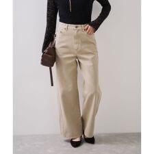 ビス(VIS)のビジューデニムパンツ