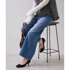 ビス(VIS)のビジューデニムパンツ