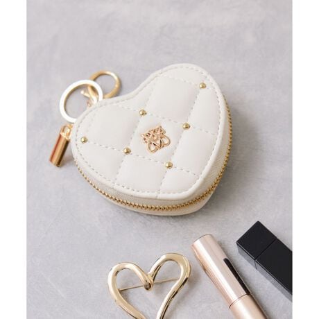 [^ԁFBVI45050]y2025 Autumn/Winterzy25AWzPOINTEZ^[̃^SƃX^bYLeBO̎dオBEAirPods⃊bv[ł܂B@c8cm /9.2cm/}`2cm̑ȃn[g^łBEiXJƃL[z_[Ă̂ő̃`[肨D݂ŃJX^Ē܂BEMtgɂsb^łByJ[zubNAzCgAbh3FWJłBy߂̃X^COz莝̃obOɂ͂AVIS̃obOɂΉ炵oXɁBX^bYƃCXg[n[g^Ɏ{ꂽn[g^obO(i:BVX45240)ALeBOV_[obO(i:BVX45110)ɕtƃR[fBl[g̃ANZgƂāAw炵܂B摜̏i̓TvłB ۂ̏iƎdlAHATCY኱قȂꍇ܂B