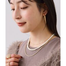 ビス(VIS)のガラスパール3連ネックレス