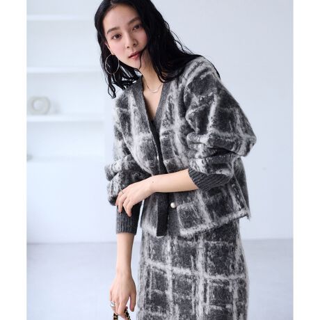 [^ԁFBVK45130]y2025 Autumn/Winterzy25AWzPOINTEӂӂVM[Ep[{^Ń|CgEɊۂ݂Đg͂߁EoX̂Ƃ₷䊴EO[~zCg̃`FbNA\[gyfUCEVGbgzӂӂVM[̑fނ킢ăp[{^|CgVlbNJ[fBKIɂ͂ۂƂۂ݂̂VGbgɎdグ_炩ȏ炵ۂɁBۂ݂g͔rI߂ɂ킹₷䊴ɐݒ肵Ă܂Byfށz􂢉\ȃVM[fށByJ[zO[(`FbN)AItzCgAlCr[3FWJBy߂̃X^COzfނ̃jbgXJ[g(i:BVC45130)Ƃ̃ZbgAbv͂킢Ă߂łIPił₷J[fBK̓ChpcƂ̑QI[ȂVlbNȂ̂łPŒĂłAɃ[XTVc킹Ă킢łB-----------------------------nFȂ򊴁FȂFItzCg(15)₠LkF|PbgFȂ{^FiJjňFG߁FHA~-----------------------------yfpTCYzg:168cm pTCY:F摜̏i̓TvłB ۂ̏iƎdlAHATCY኱قȂꍇ܂B摜ɂĂ͎ۂ̐FƈقȂꍇ܂BF͐nAbv摜mFB