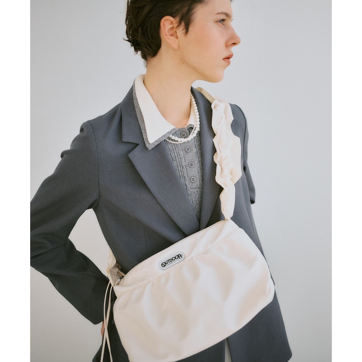 [�}���C]WEB����ǉ��yOUTDOOR PRODUCTS�zVIS�ʒ��t�����V�����_�[�o�b�O/�r�X�iVIS�j �L�i��(16)