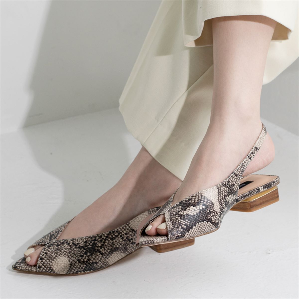 メール便送料無料 Evol 22春夏 ウッドペッカーフラットパンプス Bs234 パイソン 23 最高の Begrove Com メール便送料無料 Evol 22春夏 ウッドペッカーフラットパンプス Bs234 パイソン 23 最高の Begrove Com