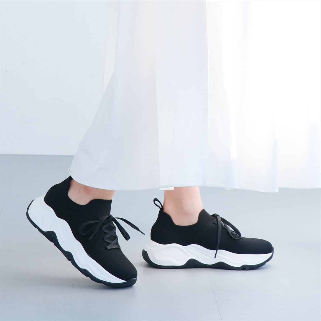 24秋冬新作】軽量レースアップ厚底スニーカー IX5524 | EVOL | マルイ