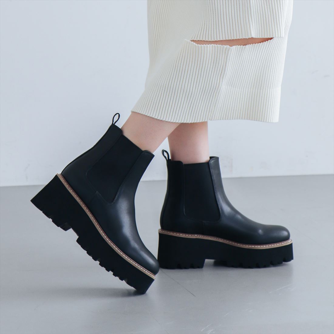 ボアミドルブーツ 242421-1 スエード 厚底 | プーペ(PUPE) | マルイ