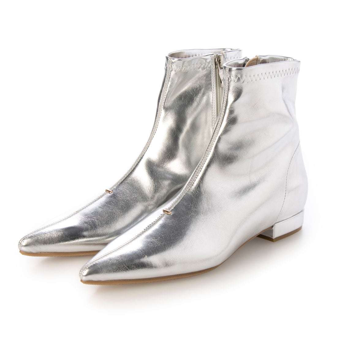 [}C]y24H~VzXeb`|Cebh\tgV[gu[c IX5565/EVOLiEVOLj Vo[