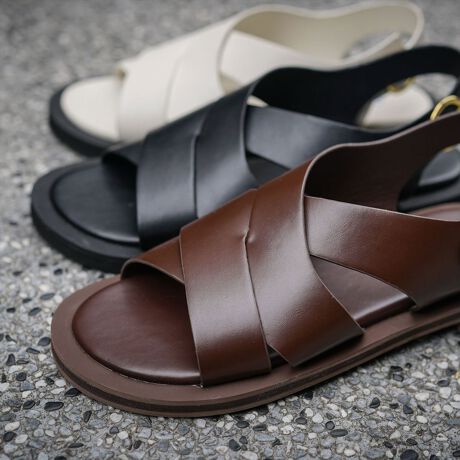 [^:IY5647]yEVOL 2025SS collectionzۂ݂ттܐ悪[hȕ͋C̃T_BiȍޗŃNXfUCɐ݌vAtbgȂiōT_Ɏdグ܂Bӂӂ̒~̓NbVAT|[gĂ̂ŃXgXt[̗SnɂȂĂ܂BfjȂǂ̃JWAR[f͂AXJ[g⃏s[Xɂn}閜\T_B-----STAFF COMMENT-----yX^btSzFE23.8cmE23.8cmFWEE bFW pTCYFMRgFMTCY傤ǂłB͑L߂ōbłĂ݂Ƒfނ_炩~ӂӂĂ̂ŁAYɎ܂ӊOƊyɗ܂I23.8cm̎Œɂ]T̂ŁAb߂̓̕TCYĂƎv܂ByX^btMzFE23.7cmE23.5cmFWEE bFW pTCYFMRgFS̓Iɂ߂̃TCYŁA̍LCɂȂ鎄łyɗłB~ɃNbVĂāAĂĂ̕SȂAԕ̂ołȂłByX^btCzFE23.2cmE23.1cmFWED bFW pTCYFMRgF͑23.2cmȂ̂MTCYƂ]T܂A肵SnDȂ̂ŕi23.5cmMTCY𒅗p܂B͕iʂMTCYŃsb^łBtbgȂ̂ɒ~ƂĂӂӂŁAւ̕SȂɂłBAbp[͂葫ɃtBbgė₷̂ƁAޗƂĂ_炩̂őLb₷Ǝv܂I͋N^̃ACewƂĂ₷̂ŁAN͂̃fUCw\łIy`bgŋCyɑkzInstagramDMɂāACɂȂ钅pfނȂǁACyɂkBEʐ^ŏڂ`邱Ƃ\łISnɂ͌l܂̂ŁA܂łڈƂĂBi摜̓TvgpĂ邽߁AFTCY̎dlɕύXꍇ܂̂ŁA\߂ByEVOLzfB[XV[YuhEVOLiC[{jg炵hAg炵hAgihȂǃghENIeB20NȏǋLȃCibṽuhłBinstagram(evol_official0)