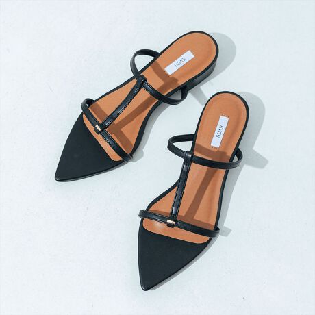 yEVOL 2025SS collectionzؚTXgbvƃV[vȃ|CebhgDiȃT_Bx[VbNȂbׂ̍ȃS[hp[c|CgɂȂA邾ŉẴVvȃR[fBl[gCɐꂽۂɁtbgȂ2.5cmq[̓XgXt[ň芴̂闚SnɁBJWAɂY߂ɂn}T_̓[h[u1͎ĂACeByTCYɊւāzSTCYF22~22.5MTCYF23~23.5LTCYF24~24.5LLTCYF25~25.5y`bgŋCyɑkzInstagramDMɂāACɂȂ钅pfނȂǁACyɂkBEʐ^ŏڂ`邱Ƃ\łISnɂ͌l܂̂ŁA܂łڈƂĂBi摜̓TvgpĂ邽߁AFTCY̎dlɕύXꍇ܂̂ŁA\߂ByEVOL/C[{zinstagram(evol_official0)