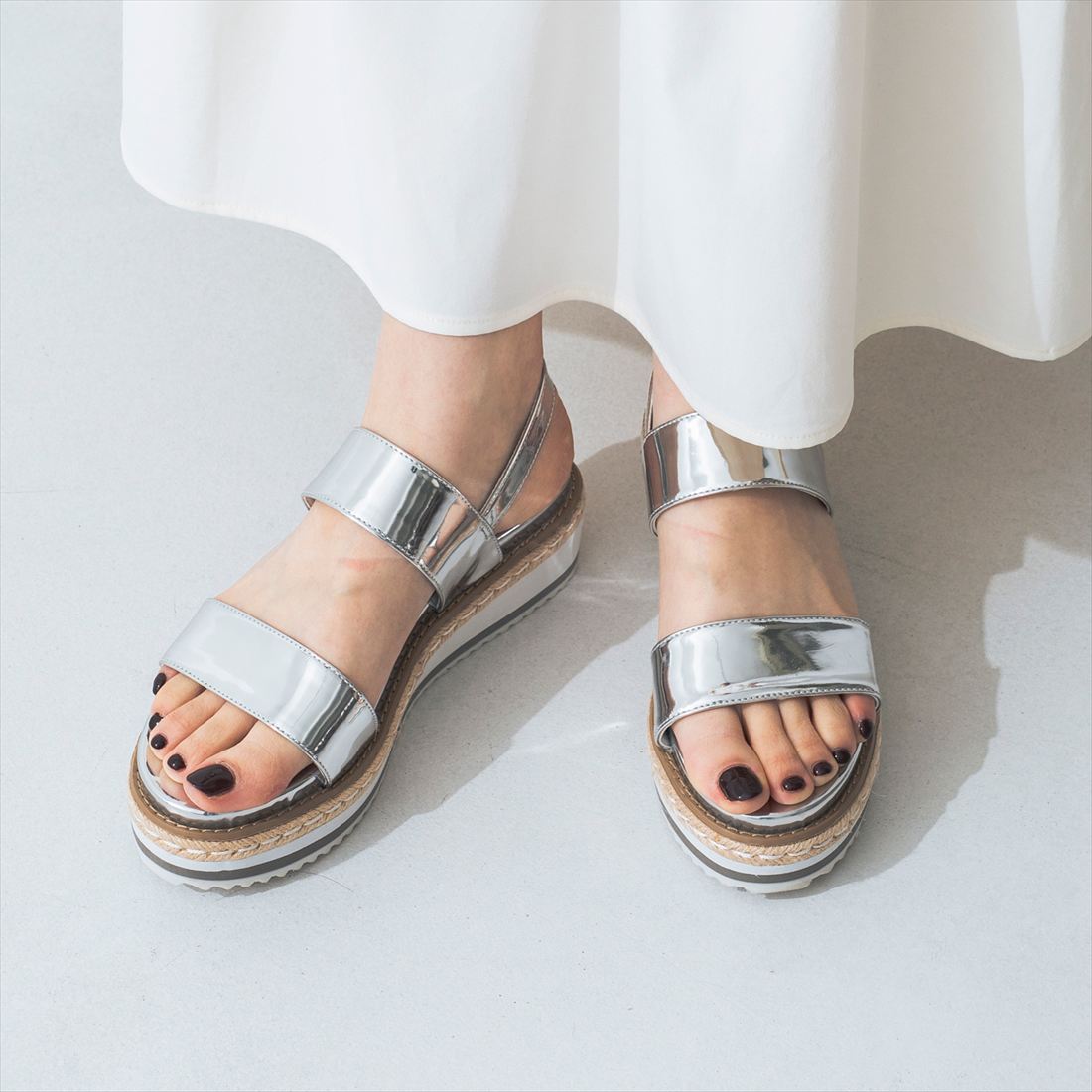 25春夏新作】【柔らかい・軽量】ダブルベルトジュートサンダル IY5736