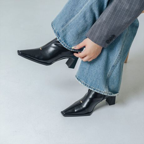 [^:BZ23840]yEVOL 2025AW collectionzNqbgV[gu[c_炩₷\tgXgb`fނɃubVAbvčēoIGbW̌V[vȃRoR[fBl[gɃ[hvXĂ܂BVvŎg₷bNXłAbؚ̉ȃ^p[cƃfUCq[ǂ̊px猩ĂABꖳ̃VGbgBig͂AʂȓɂV[gu[cłByΉTCYzSTCYF22~22.5MTCYF23~23.5LTCYF24~24.5LLTCYF25~25.5yTCYڍׁilTCY^23.5cmjzq[F6.0cmБdʁF273gAEg\[F9.5cmF15cmF22cm-----STAFF COMMENT-----yX^btSzFE23.8cmE23.8cm/CYFWEEbFW pTCYFMRgFCpMTCY傤ǂłBL߂ōbȂ̂őS̓Iɂ҂߂ɂȂ܂AXgb`fނĂĂ܂ŋł͂Ȃ̂ŗ₷łBĂɗ݂łĂłBLTCY͑傫O肵Ă܂Aܐ悪Ɋ̂ŁAipTCŶ܂܂ǂłByX^btTzFE23.2cmE23.4cm/CYFׂ߁ECbFWpTCYFLRgF͑23.4cmłA肵SnDȂ̂24.0cmLTCYIԏꍇÃACeLTCYǂłB͒߂łz[hƂ̂őⓛ̃TCYɍ̂߂łBfނ͂ƂĂ_炩̂ŃXgXt[ȗSnłB================================================y`bgŋCyɑkzInstagramDMɂāACɂȂ钅pfނȂǁACyɂkBEʐ^ŏڂ`邱Ƃ\łIyEVOL/C[{zinstagram(evol_official0)================================================Snɂ͌l܂̂ŁA܂łڈƂĂBi摜̓TvgpĂ邽߁AFTCY̎dlɕύXꍇ܂̂ŁA\߂B