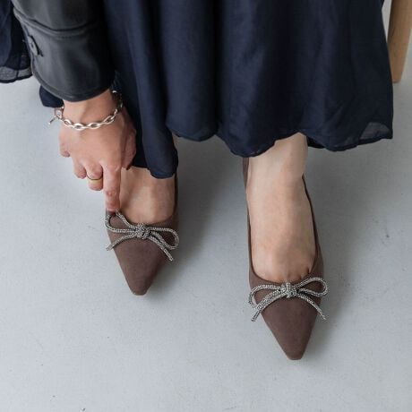 [^:IZ5794]yEVOL 2025AW collectionzlC̃LLrW[{gplpvXoBV[vȂܐ悪͂̃VvȃpvX́ALL̃{ňCɃfB߂āAƍt郋bNXɁBxÃXG[hfނgpĂ̂ŁAR[fBl[gɎ邾ŃObƃV[Y[h𐷂グĂ܂BՂƂNbV~͑肪ǂ̂ŕig͂AʂȃV[ɂ߁yTCYڍׁilTCY^23.5cmjzq[F5.0cmБdʁF208gAEg\[F7.5cm-----STAFF COMMENT-----yX^btSzFE23.8cmE23.8cm/CYFWEEbFW pTCYF23.5cmRgF23.5cmł҂łB23.8cm葫L߂Ȃ̂ŁAS̓IɌԂȂ\҂߂Ɋ܂B24cm͂Ƃ肪oė₷Ȃ܂A̓XgbLOŗƂ̂ŁA24cm݂͗oĂƎ኱O肵Ȋ܂Bi҂߂Œp邱Ƃ̂Ŏ23.5cm𗚂炷D݂łByX^btTzFE23.2cmE23.4cm/CYFׂ߁ECbFWpTCYF23.5cmRgF͑23.4cmłA肵SnDȂ̂24.0cmLTCYIԏꍇ܂23.5cmł傤ǂSnłBؚȃfUCƂܐ̃{؂₩ȈۂɂĂ̂ŃIP[WV[₨Ă΂R[fɂ߂łI================================================y`bgŋCyɑkzInstagramDMɂāACɂȂ钅pfނȂǁACyɂkBEʐ^ŏڂ`邱Ƃ\łIyEVOL/C[{zinstagram(evol_official0)================================================Snɂ͌l܂̂ŁA܂łڈƂĂBi摜̓TvgpĂ邽߁AFTCY̎dlɕύXꍇ܂̂ŁA\߂B