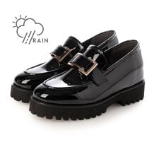 【25秋冬新作】【晴雨兼用(一部カラー除く)】トラックソールバックルローファーIZ5804