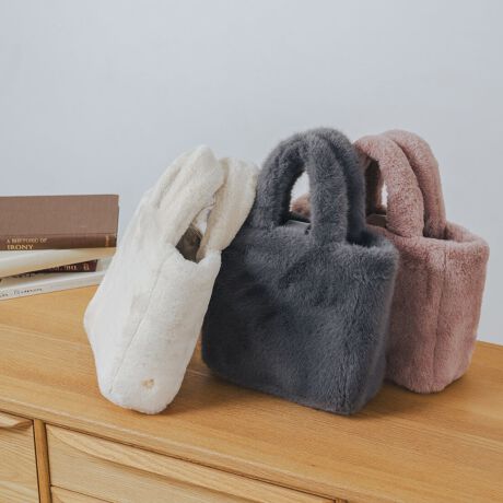 [^:LZ40243]y&EVOL 2025AW collectionzG̗ǂӂӂ̃t@[gpV[Y[h𐷂グĂV_[tt@[obOB炵~jTCYłE}`肠̂ŁA500mlybg{gⒷz[\Iɂ̓|Pbg3tĂ̂ŁAL[P[X⃊bvȂǏ̎[͂΂聝Jɂ̓}Olbg{^AX[Xfނ̃V_[XgbvtȂ̂|CgBfC[[X͂Af[g⏗qȂǂ̃V[ł劈􂷂邱ƊԈႢȂIy@zd: 330g: 20cm: 22cm}`: 9cm荂: 8.5cmV_[Xgbv̒: 74.5cm-136cm-----STAFF COMMENT-----yX^btSzRgF߂łt@[Ƀ{[̂ŁATCY傤ǗǂăR[f̃|CgɂȂ܂I}`̒Ȃ̂ŉוڈȏɓ܂Btւ\̃V_[tŁAnhƃV_[ŕ͋Cς܂obÔyāAt@[_炩̂Ŏ̂XgXt[Ŋył================================================y`bgŋCyɑkzInstagramDMɂāACɂȂ钅pfނȂǁACyɂkBEʐ^ŏڂ`邱Ƃ\łIyEVOL/C[{zinstagram(evol_official0)================================================i摜̓TvgpĂ邽߁AFTCY̎dlɕύXꍇ܂̂ŁA\߂B