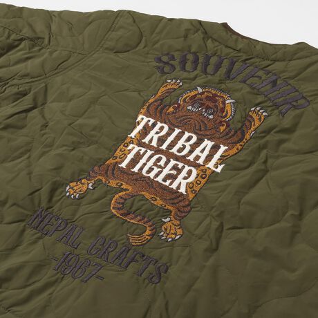 [^:2415104]sKRIFF MAYER H~lCACeuX[xjAhJLgJKvNoItȓ̂Ђ傤Lggm[J[WPbgłBobNɔzA^CK[O`[t̃IWihJZ@𗎂Ƃ񂾃M~bNIȃfUCłB胏ChȃVGbgŁAI[o[TCYȒȂy߂܂B̈e[v𔛂邱ƂŁAVGbg̃AW\Bɂ|Pbg̃{[`F[Atgt@Xi[̈e[vAוɂ܂łBe[WCNȃfBe[ƂȂĂ܂BYACełAfB[XɂIXX̃ACełBRZvg̃hbOACeiiԁF2415116DjWJĂ܂̂ły݂܂B-------------------------VGbgFChňFFȂLkFȂPA@F@􂢉ilbggpj-------------------------wKRIFF MAYERx(NtC[)General Wear for FAMILY CAMP!!ƑŒAJJWAe[}ɒaNtC[BƑƕ炷ɂ́AVeBƃlC`[̃{[_[ȂKvƊĂ܂B̈̃L[ƂȂ̂Aut@~[LvvƃNtC[͎v̂łB񂪁uT̓Lvɍsvƌ΁AuނĂ݂IƐVтIvu킽͕΂Ń}V}ĂIvƎqɂĂAȌiɈ悤ɂĂBNtC[ɒւA͑҂ɑ҂T̍}BƑƂ̓ʂȎԂ𓖂OɁBNtC[́uGeneral Wear for FAMILY CAMP!!vɂ͂ȑz߂Ă܂B@