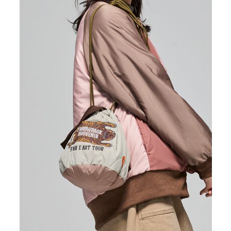 [^:2515117]X[xjAВobN̐V삪oBOtBbN͍V[YD]TRIBAL TIGERhJ{Ă܂B|Ǝ莝2WAYdlŎpob`BԂȌڂłAВȂł̗͂̓IȃfUCŎ[͂̂|CgłBY͂񃌃fB[XɂIXX̃ACełBX^CO̍Fgɂsb^6FWJłBOtBbÑm[J[AE^[ii:2515117jhbOEFAii:2415116DjWJĂ܂̂ŁANR[fy߂܂BKRIFF MAYERiNtC[jƑ݂Ȃ̖ɊyƏΊ͂BNtC[̕ɂ͂Ȏvlߍ܂Ă܂BYEfB[XELbYAXɃhbOEFA܂œWJBCȂXʂȎvoɕςuԂoAx[VbNIWieB[ӂVfC[EGAĂ܂B