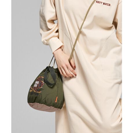 [^:2515117]X[xjAВobN̐V삪oBOtBbN͍V[YD]TRIBAL TIGERhJ{Ă܂B|Ǝ莝2WAYdlŎpob`BԂȌڂłAВȂł̗͂̓IȃfUCŎ[͂̂|CgłBY͂񃌃fB[XɂIXX̃ACełBX^CO̍Fgɂsb^6FWJłBOtBbÑm[J[AE^[ii:2515117jhbOEFAii:2415116DjWJĂ܂̂ŁANR[fy߂܂BKRIFF MAYERiNtC[jƑ݂Ȃ̖ɊyƏΊ͂BNtC[̕ɂ͂Ȏvlߍ܂Ă܂BYEfB[XELbYAXɃhbOEFA܂œWJBCȂXʂȎvoɕςuԂoAx[VbNIWieB[ӂVfC[EGAĂ܂B