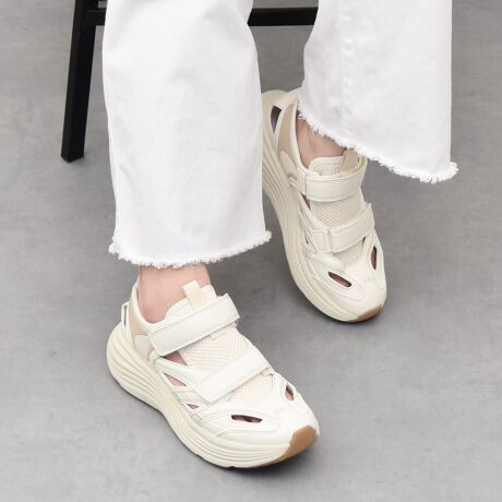 [^:752104]X|[cT_̎yƃXj[J[̈萫˔Xj[J[T_ByʂŒʋCɗDꂽfUĆAG߂ANeBuȃV[ɍœKBz[hxNXgbvŁAȒPɒłA肵Sn܂B芴̂JbvC\[ƌ݂̂\[̓NbVAԂ̕słɂdlłBJWAȓgAEghAAs܂ŕL􂵂܂BVINCULUMiEBNjƂ̓eŁuJvӖ錾tłB fUCi[At@Ng[AăXj[J[߂ɂȂql̃Xj[J[ ʂĂ̗ǂĂ悤ȃmÂ肪ƂvōuhłBVINCULUMɂ͂uRvƂӖAXj[J[̃V[[XAz܂BVINCULUM͐ꂽfUCƋ@\𕹂 t@bVɊ֐S̍C[WčĂ܂B ׂĂ̏iɃtbgxbg𓋍ڂA AEg\[ɂ͌yʂŋȐɗDꂽ[h\[̗pĂ܂B ̃Xj[J[ʂĂqlƂ́uJvۂĂ܂悤fUCA @\ʂŐiĂ܂܂B YߒɐLYꍇ܂B܂fނ̓A኱̐FACꂪꍇ܂A͑fނ̓ƂȂ܂BAɑjꍇ܂BBě̓ɂFČꍇ܂ B܂Aql̂gPCj^[X}[gtHʂȂǂ̊ɂFۂ̏iƈČꍇ܂BTCYZ(\L)͂܂ŖڈƂȂ܂B̌`ɂKTCY̌l܂B\߂Bd:218g