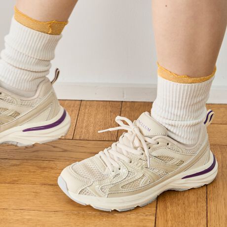 25N81AiύXv܂B[^:755106]yʂƂJbvC\[AsɈ芴ƉK񋟂܂BVvȂꂽfUĆA܂܂ȃV[R[fBl[gɑΉ\B̃ANeBuȃV[JWAȑ܂ŁAL􂷂ꑫłBVINCULUMiEBNjƂ̓eŁuJvӖ錾tłBfUCi[At@Ng[AăXj[J[߂ɂȂql̃Xj[J[ ʂĂ̗ǂĂ悤ȃmÂ肪ƂvōuhłBVINCULUMɂ͂uRvƂӖAXj[J[̃V[[XAz܂BVINCULUM͐ꂽfUCƋ@\𕹂 t@bVɊ֐S̍C[WčĂ܂BׂĂ̏iɃtbgxbg𓋍ڂA AEg\[ɂ͌yʂŋȐɗDꂽ[h\[̗pĂ܂B̃Xj[J[ʂĂqlƂ́uJvۂĂ܂悤fUCA @\ʂŐiĂ܂܂BYߒɐLYꍇ܂B܂fނ̓A኱̐FACꂪꍇ܂A͑fނ̓ƂȂ܂BAɑjꍇ܂BBě̓ɂFČꍇ܂ B܂Aql̂gPCj^[X}[gtHʂȂǂ̊ɂFۂ̏iƈČꍇ܂BTCYZ(\L)͂܂ŖڈƂȂ܂B̌`ɂKTCY̌l܂B\߂Bd(Б)F265g