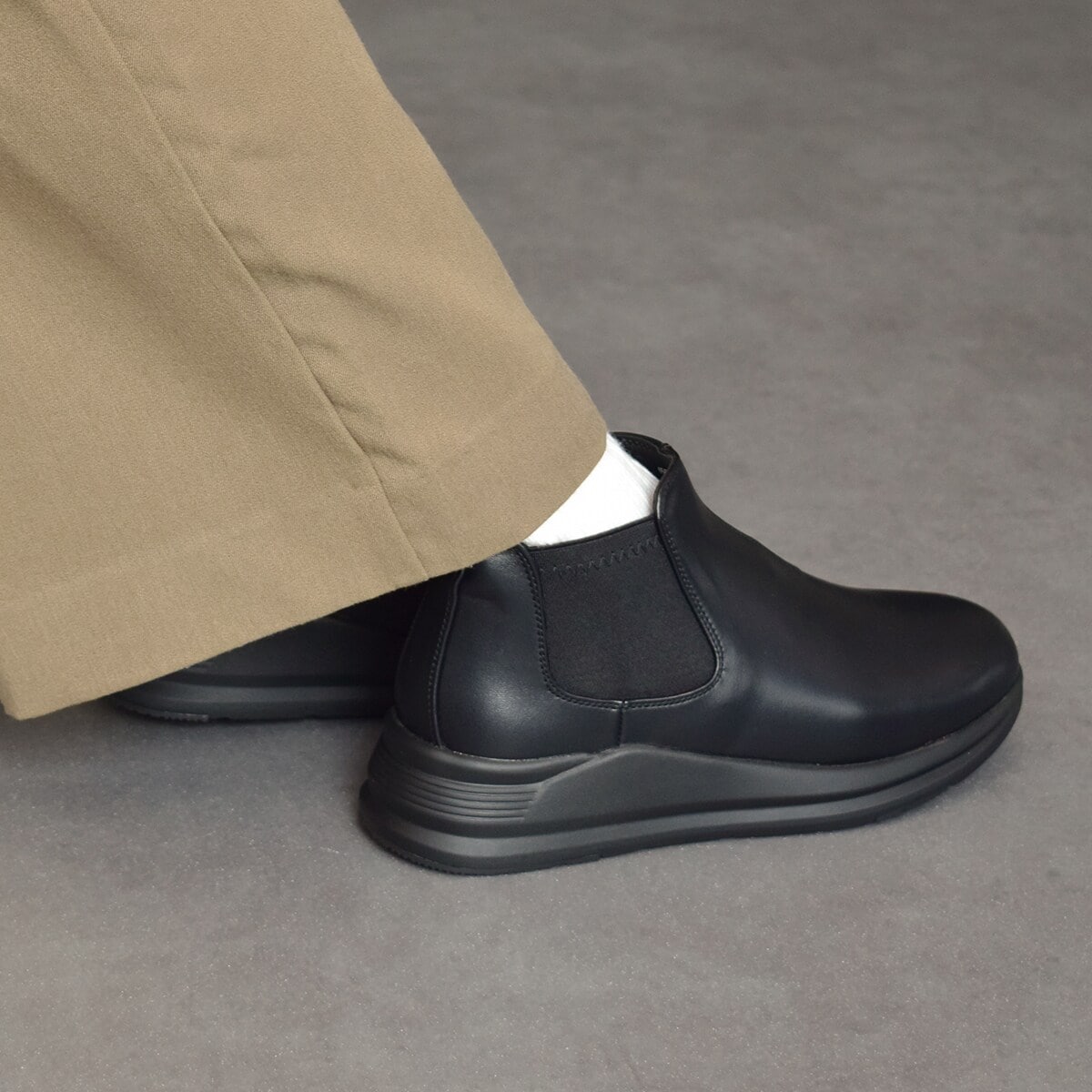 [}C]25H~V쁟Round About4cmq[TChSAu[eBXj[J[/EhAoEgiRound Aboutj ubN