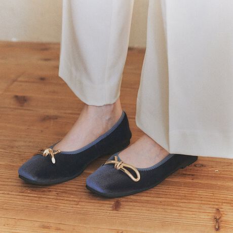 [^:351503]^{ۓIȃXNGAgEoGV[YupfBN[voꂵ܂BVvȃfUCȂ̂ŁAIIt킸fC[głꑫB̓SdlŃtBbgA\[͌yʂŃNbVɗDꂽEVAfނ̗pĂ܂ByPARADIS COULEUR^pfBN[zhl̏̉炵hɂAfUCłȂfނtHɂ炵ǋyupfBN[vBo܂BATTENTIONEVRfނgpĂꍇAL̂ɂ\܂Asǂł͂܂BCɂȂꍇ͕ʂ̗ǂꏊɒuĂƌy邩Ǝv܂̂łBEv̕\ʂ̓LYt₷ׁA舵ɂ͏\ɂӂBJȂǂŔGꂽꍇAFڂ肷ꍇ܂B܂v̕iێ̂߁AȂׂG炳Ȃ悤ӉBEYߒɐ鑽̃LYVꍇ܂B܂fނ̓A኱̐FCꂪꍇ܂Apɂ͖育܂BEAɑjꍇ܂iɉe͂܂BEBě̓ɂFČꍇ܂ B܂Aql̂gPCj^[X}[gtHʂȂǂ̊ɂFۂ̏iƈČꍇ܂BETCYZ(\L)͂܂ŖڈƂȂ܂B̌`ɂKTCY̌l܂Bd:144g