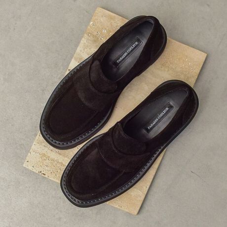 [^:351629]Abp[ɝH{A}ȈVɂΉ\Ȍx[VbN[t@[upfBN[voꂵ܂BÔȂfUCȂ̂ŁAg܂ByʂŃNbVɗDꂽEVAfނƑϖՁAObv͂ɗDꂽo[fނgݍ킹h[h\[̗pĂ܂B\[̃o[ɂ͒ቷ̊ōdXpCNIȌʂ𔭊ꃉo[iΐFjzAXł̃Obv͂߂Ă܂BH͉ivIȂ̂ł͂܂BDړA@̌Ԃ芮Shł͂ȂׁA܂߂ɖhXv[邱Ƃ߂܂ByPARADIS COULEUR^pfBN[zhl̏̉炵hɂAfUCłȂfނtHɂ炵ǋyupfBN[vBo܂BATTENTIONEVRfނgpĂꍇAL̂ɂ\܂Asǂł͂܂BCɂȂꍇ͕ʂ̗ǂꏊɒuĂƌy邩Ǝv܂̂łBEv̕\ʂ̓LYt₷ׁA舵ɂ͏\ɂӂBJȂǂŔGꂽꍇAFڂ肷ꍇ܂B܂v̕iێ̂߁AȂׂG炳Ȃ悤ӉBEYߒɐ鑽̃LYVꍇ܂B܂fނ̓A኱̐FCꂪꍇ܂Apɂ͖育܂BEAɑjꍇ܂iɉe͂܂BEBě̓ɂFČꍇ܂ B܂Aql̂gPCj^[X}[gtHʂȂǂ̊ɂFۂ̏iƈČꍇ܂BETCYZ(\L)͂܂ŖڈƂȂ܂B̌`ɂKTCY̌l܂Bd:322g