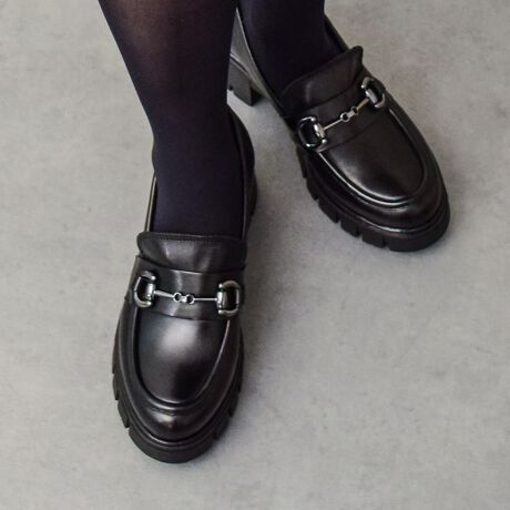 [^:351635]x[VbNȃfUC̃gbN\[rbg[t@[upfBN[voꂵ܂B悢5.5cmq[ŃX^CAbvꑫBÔȂfUCȂ̂ŁAg܂ByPARADIS COULEUR^pfBN[zhl̏̉炵hɂAfUCłȂfނtHɂ炵ǋyupfBN[vBo܂BATTENTIONEVRfނgpĂꍇAL̂ɂ\܂Asǂł͂܂BCɂȂꍇ͕ʂ̗ǂꏊɒuĂƌy邩Ǝv܂̂łBEv̕\ʂ̓LYt₷ׁA舵ɂ͏\ɂӂBJȂǂŔGꂽꍇAFڂ肷ꍇ܂B܂v̕iێ̂߁AȂׂG炳Ȃ悤ӉBEYߒɐ鑽̃LYVꍇ܂B܂fނ̓A኱̐FCꂪꍇ܂Apɂ͖育܂BEAɑjꍇ܂iɉe͂܂BEBě̓ɂFČꍇ܂ B܂Aql̂gPCj^[X}[gtHʂȂǂ̊ɂFۂ̏iƈČꍇ܂BETCYZ(\L)͂܂ŖڈƂȂ܂B̌`ɂKTCY̌l܂Bd:387g