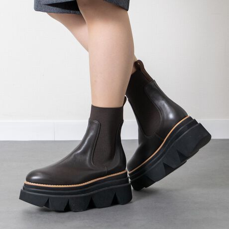 [^:353023]CpNĝ{[\[IȃTChSAu[cupfBN[voꂵ܂B9cm̍{[\[EVAfނgpĂׁAڂyʂőւ̕S͂܂B{[̂tHŃChpcƑ̗ǂACełByPARADIS COULEUR^pfBN[zhl̏̉炵hɂAfUCłȂfނtHɂ炵ǋyupfBN[vBo܂BATTENTIONEVRfނgpĂꍇAL̂ɂ\܂Asǂł͂܂BCɂȂꍇ͕ʂ̗ǂꏊɒuĂƌy邩Ǝv܂̂łBEv̕\ʂ̓LYt₷ׁA舵ɂ͏\ɂӂBJȂǂŔGꂽꍇAFڂ肷ꍇ܂B܂v̕iێ̂߁AȂׂG炳Ȃ悤ӉBEYߒɐ鑽̃LYVꍇ܂B܂fނ̓A኱̐FCꂪꍇ܂Apɂ͖育܂BEAɑjꍇ܂iɉe͂܂BEBě̓ɂFČꍇ܂ B܂Aql̂gPCj^[X}[gtHʂȂǂ̊ɂFۂ̏iƈČꍇ܂BETCYZ(\L)͂܂ŖڈƂȂ܂B̌`ɂKTCY̌l܂B:16.5cm:21cmd:467g