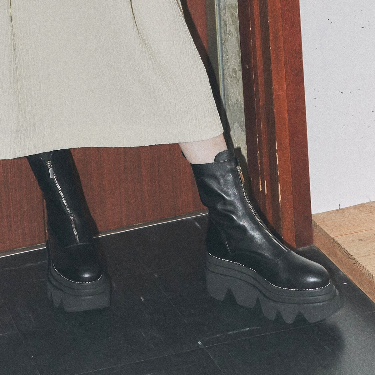 パラディクルール（PARADIS COULEUR）/25秋冬新作◆PARADIS COULEUR◆8．5cmヒール◆ボリュームソールセンタージップブーツ 25秋冬新作◇PARADIS COULEUR◇8.5cmヒール◇ボリュームソールセンター