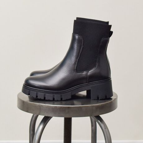 [^:353034]x[VbNȃfUC̃gbN\[TChSAu[cupfBN[voꂵ܂B悢5.5cmq[ŃX^CAbvꑫBÔȂfUCȂ̂ŁAg܂ByPARADIS COULEUR^pfBN[zhl̏̉炵hɂAfUCłȂfނtHɂ炵ǋyupfBN[vBo܂BATTENTIONEVRfނgpĂꍇAL̂ɂ\܂Asǂł͂܂BCɂȂꍇ͕ʂ̗ǂꏊɒuĂƌy邩Ǝv܂̂łBEv̕\ʂ̓LYt₷ׁA舵ɂ͏\ɂӂBJȂǂŔGꂽꍇAFڂ肷ꍇ܂B܂v̕iێ̂߁AȂׂG炳Ȃ悤ӉBEYߒɐ鑽̃LYVꍇ܂B܂fނ̓A኱̐FCꂪꍇ܂Apɂ͖育܂BEAɑjꍇ܂iɉe͂܂BEBě̓ɂFČꍇ܂ B܂Aql̂gPCj^[X}[gtHʂȂǂ̊ɂFۂ̏iƈČꍇ܂BETCYZ(\L)͂܂ŖڈƂȂ܂B̌`ɂKTCY̌l܂B:15cm:22cmd:408g