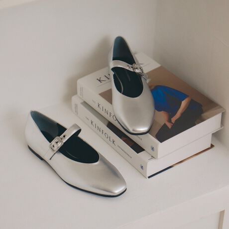 [^:31500P]_炩Abp[fނgp̃\tgȃ[WF[Bxgɂ̓ng{A[hȃXpCXvXBܐ悪EhgEŃn[hɂȂ߂Ab[ȗ͑ꂵɎqۂȂȂ悤ȃJbgɂȂĂ܂ByPARADIS COULEUR^pfBN[zhl̏̉炵hɂAfUCłȂfނtHɂ炵ǋyupfBN[vBo܂BYߒɐLYꍇ܂B܂fނ̓A኱̐FACꂪꍇ܂A͑fނ̓ƂȂ܂BAɑjꍇ܂BBě̓ɂFČꍇ܂ B܂Aql̂gPCj^[X}[gtHʂȂǂ̊ɂFۂ̏iƈČꍇ܂BTCYZ(\L)͂܂ŖڈƂȂ܂B̌`ɂKTCY̌l܂B\߂Bd:221g