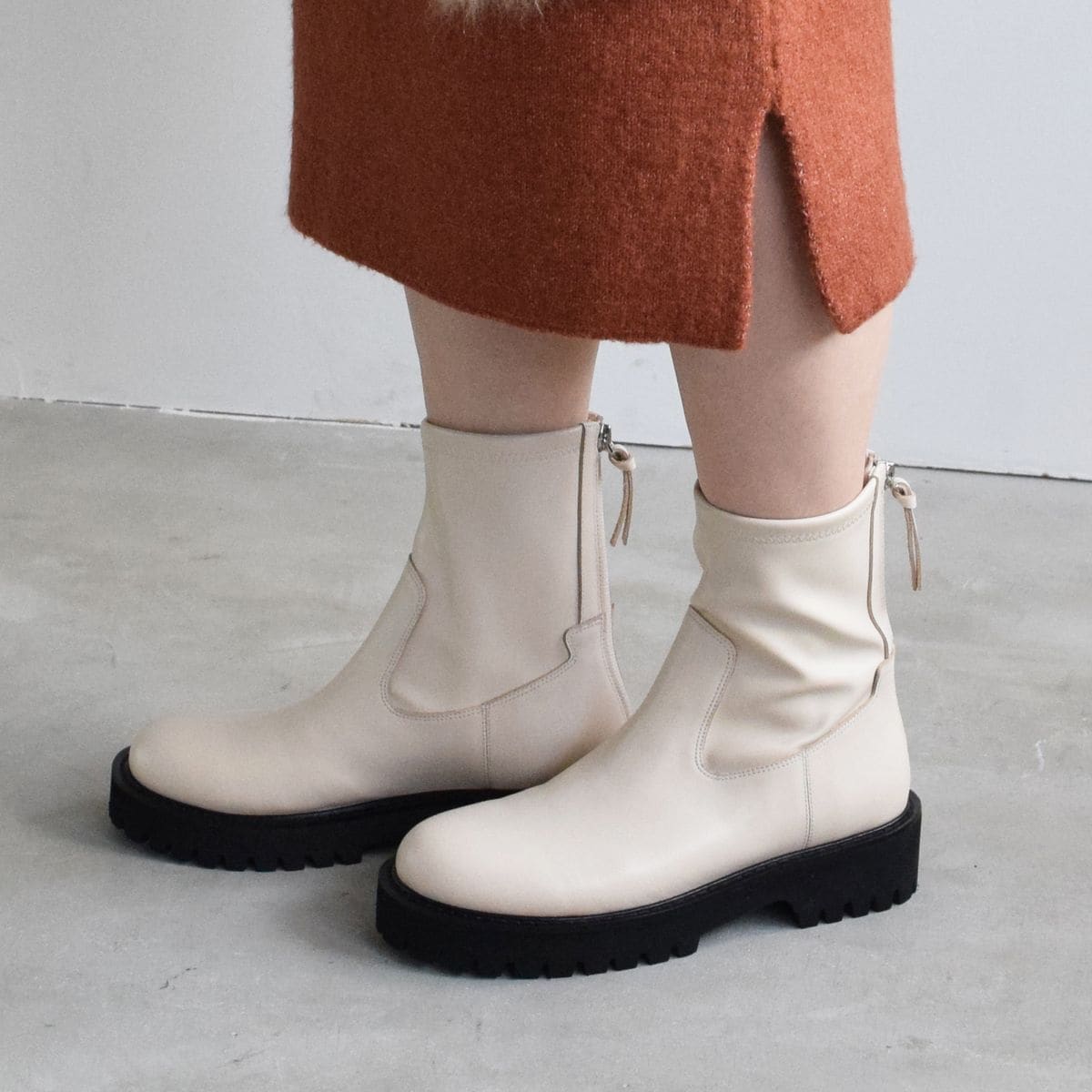 [}C]PARADIS COULEUR4.3cmq[EVA\[obNWbvXgb`u[c/pfBN[iPARADIS COULEURj AC{[