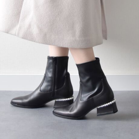 [^:33008P]p[t̃q[tF~jȕ͋C̃Xgb`V[gu[cupfBN[voꂵ܂BɃtBbgVGbgXbLƂۂłBVvȃfUCŁAg܂ByPARADIS COULEUR^pfBN[zhl̏̉炵hɂAfUCłȂfނtHɂ炵ǋyupfBN[vBo܂BYߒɐLYꍇ܂B܂fނ̓A኱̐FACꂪꍇ܂A͑fނ̓ƂȂ܂BAɑjꍇ܂BBě̓ɂFČꍇ܂ B܂Aql̂gPCj^[X}[gtHʂȂǂ̊ɂFۂ̏iƈČꍇ܂BTCYZ(\L)͂܂ŖڈƂȂ܂B̌`ɂKTCY̌l܂B\߂B#t@Xi[:15.5cm:22cmd:325g