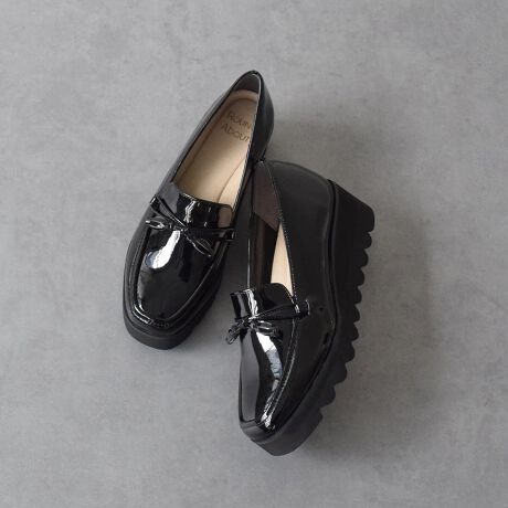 [^:41621D]tɂȂ߂A悢gbĥ^bZ[t@[BXƂtH̃XNGAgD炵AEX^CAbvʂLCڌfUCłB߂ȂAC{[̌ŏiȎdオɁBb[z[hAᔽނ̃JbvC\[ŁAXj[J[CNȗSnłBsN݂x[WGi͔݂悭킹₷FA߂̃CgO[̓pXeƂ̍킹ɂAZڂȐFƂ̃ANZgɂȂDFBRound About (EhAoEg)relaxL[[hɁANbVAȐA Sn̂悳ǋ RtH[gV[YĂ܂BYߒɐLYꍇ܂B܂fނ̓A኱̐FACꂪꍇ܂A͑fނ̓ƂȂ܂BAɑjꍇ܂BBě̓ɂFČꍇ܂ B܂Aql̂gPCj^[X}[gtHʂȂǂ̊ɂFۂ̏iƈČꍇ܂BTCYZ(\L)͂܂ŖڈƂȂ܂B̌`ɂKTCY̌l܂B\߂BCY@2dd:226g