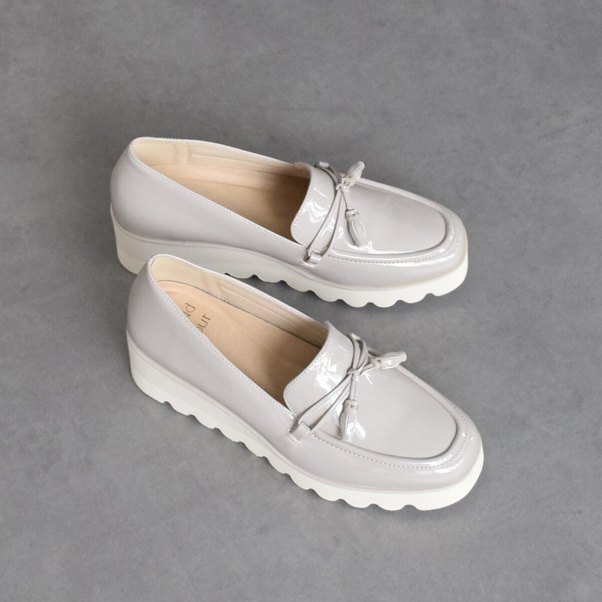 [}C]Round About5cmq[^bZ[t@[/EhAoEgiRound Aboutj CgO[Gi