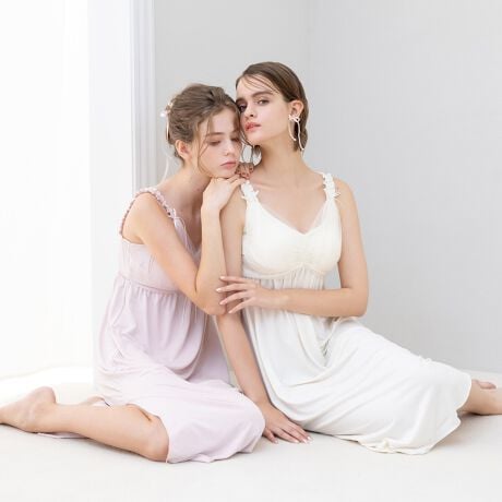 [^:25-11005]u24ԉvȏ̎q̋CiCghXoB炩ȔGT/RVɓ̂y₩ȃ`[킹܂BJ[́uAC{[vusNvuubNv̂RFWJBSăg[Ŏdグ邱ƂŏiȈۂɁBÂRȏ̎qC[WJbvCiCghXBMU[Ղgp̃`[́A`[̓MU[̏dȂɂċYɌăJo[Ă܂BA_[ɂ́A悭tBbg悤ɃS܂BREA_[_炩SȂ̂Ōւ̕SyASƂÂ炭EyBRA̐؂ւʒuɂؚ͉ȍ׃{ŊÂvXBтɗh郊{͉炵oĂ܂B[߂̃Xbg邱ƂőlۂAƂ̒ł₷܂Bpbgt(O)