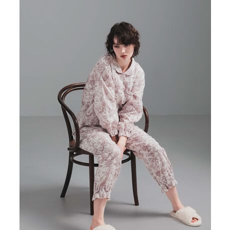 [^:25-51406]100̐n2dˍ킹uRbg_uK[[vȂ͑@ۂ̐[ۂ̎hȂ炩ŗDfނłBʋCAzɂDĂׁAQĂԂLb`ĔKȏԂɕۂĂƌĂ܂BlCV[YAtX̓`ughWCv18ĨtX̃RRGv킹悤ȓci⓮AAlA_bVgȂǂ`[tɂ2Fĝ̕Ƃ܂BԂȋ݂ɂ肰Ȃ򊴂Tẽg~O{OJVcpW}BiȃghWC̕fVvȃfUCłBAɂ̓Sʂ@\IɁB(֌Œ߉\)ȕł邱ƂȂSĂp܂B