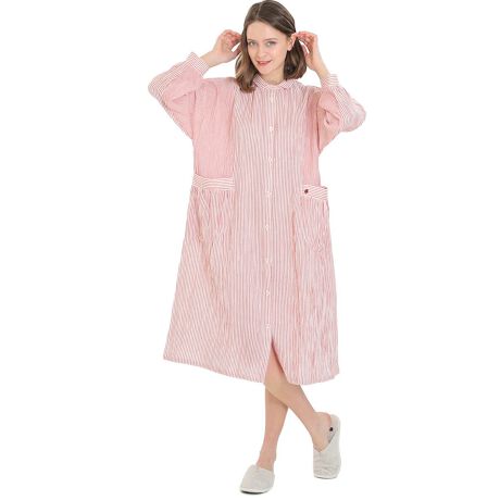 [^:25-52002]Rbg100%̃_uK[[fނɃV[n̂悤ȑ@ׂȃV{񂹂AiG[IWifނ́uV[N[K[[iRjvio^W6798402jV{񂹂邱ƂŐ܂_炩łӂƂG肪Dݍ݁AKȐT|[g܂Bア̑fނȕɂ߂v~AȑfނłB̈قȂ2̃XgCvgݍ킹VvǂǂVѐŜfUCBXgCvm̐F̏dȂ⎋oIȃYAŝ\𐶂ݏo܂BvZXCƂAgƑ2ނ̃XgCvő_ɐ؂ւVcs[XBVvȂ؂₩ȈꖇłBԂȋ݂̓VcJ[Ȃł͂̂ƊoȂA{^܂ŕĂ_炩ȈۂŒpł邱̃fUCB1{^Ƒ2{^̊Ԋuċ߂Ă̂Ń{^JĂfReA傤ǂłp܂BnƃMU[łӂƎdグẼ|Pbgɂ́AANZgɃc[̎hJIBMU[ɂ_炩Ȃ`CVGbǵAƂNV[ȒSn܂B