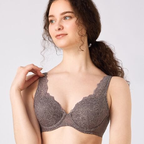 [^:10221433]Jbv́Â̓ɂ҂tBbgARȃVGbgouƓ̃\tgXgb`JbvBJbṽz[ŁAʋC悢łBJbv͖ȍfނłByĒʋC̗ǂt@Co[tBpbhŁAi`Ƀ{[Abv܂BipbhO\@C80-85/D75-90/E65-80 ̓pbhȂjJbvTCḧꕔ̂ݐLтƂ߂Ă̂ŁAoXg񂹂ʂ܂BiꕔTCY B80/C65-85/D65-90/E65-80 ̂݁jtgS̃C[𔖂tbgɂAOɔ点gNEWGWFC[hgpBɂ݂ɂAɂȂɂȂĂ܂Bw̓tbgȎdlŁAAE^[ɂЂтɂȂĂ܂BXgbv́ALkɕxސnƔw瑱e[vŁAɃtBbgĂ悭LтuyXgbvvBXgbvƂߋɎOp`̓Ȍ`gf^}WbNhgpĂ̂ŁA炸ꗎɂȂĂ܂BXgbvɃAWX^[Ă̂Œ̒߂\łBitւsjuW[̎ށF3/4JbvtbNACF1i3FA(70)AB(65)2i3FA(75)AB(70/75/80)ACJbvAD(65/70/75/80)AEJbv3i3FD(85/90)pbh̗LF聦J[ɂTCYWJقȂ܂Biْ͍f̊֌WȀo摜ƈقȂꍇ܂BúATriumph Intertrade AG̓o^WłB